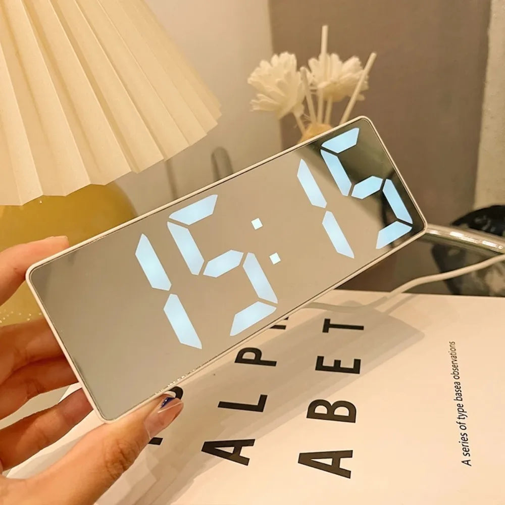 Smart LED Alarm Clock – Curved Screen